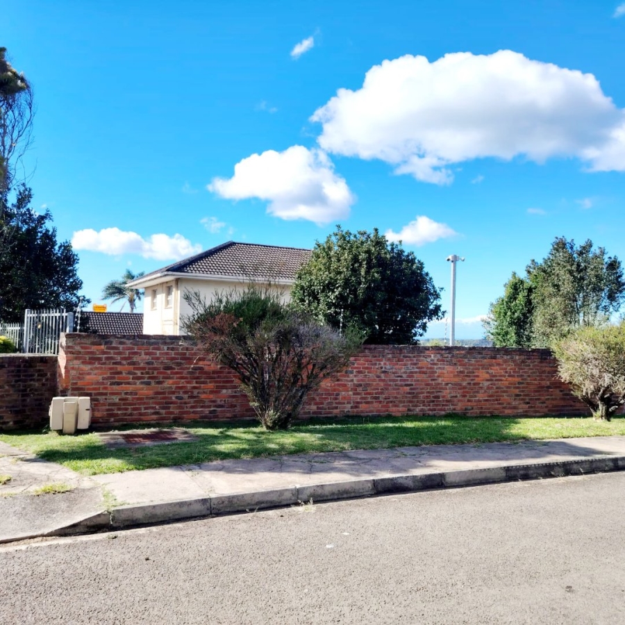 5 Bedroom Property for Sale in Vincent Heights Eastern Cape